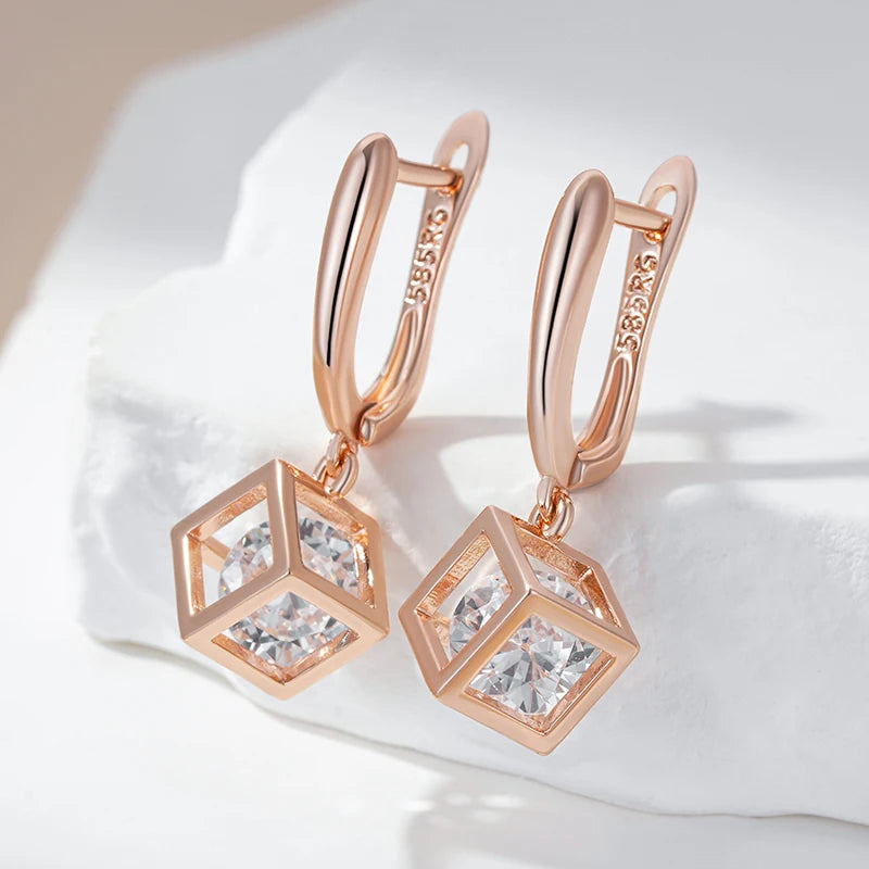 Brinco Cubo com Zircônia Banhado a Ouro Rosé 585